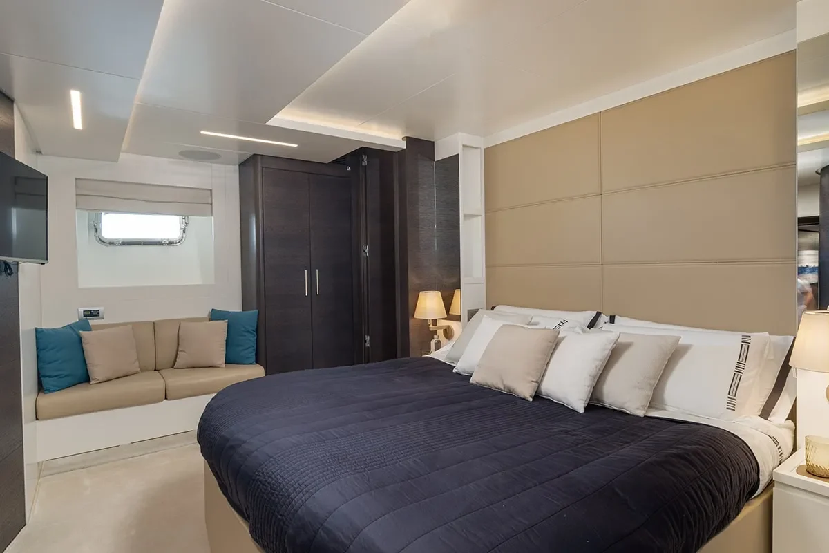 55 fiftyfive double cabin 0.jpg