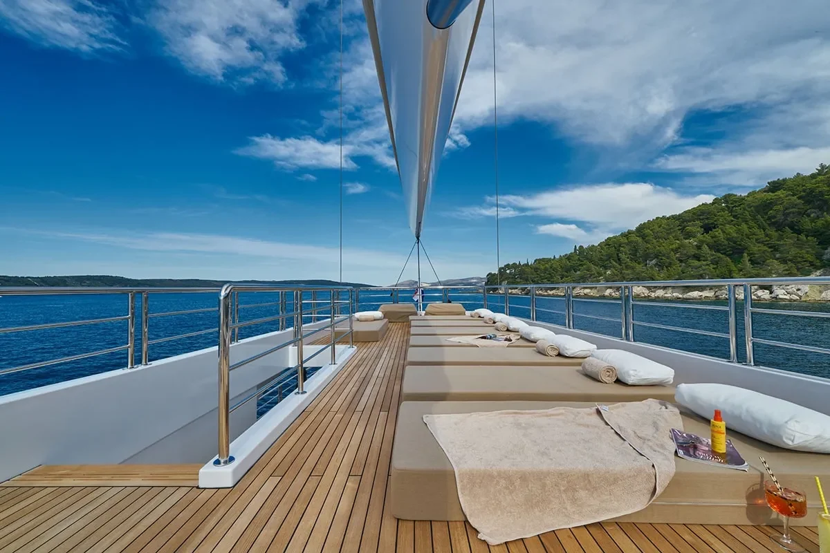 ACAPELLA Flybridge (2) 0.jpg