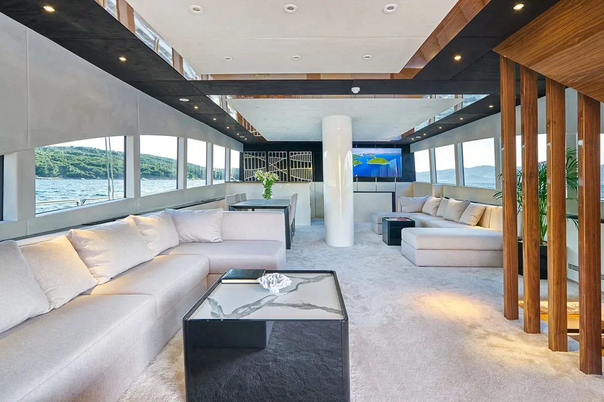 ACAPELLA Saloon (4).jpg