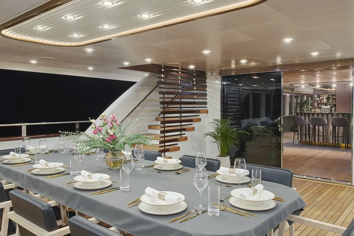 ANIMA MARIS Table decoration.jpg