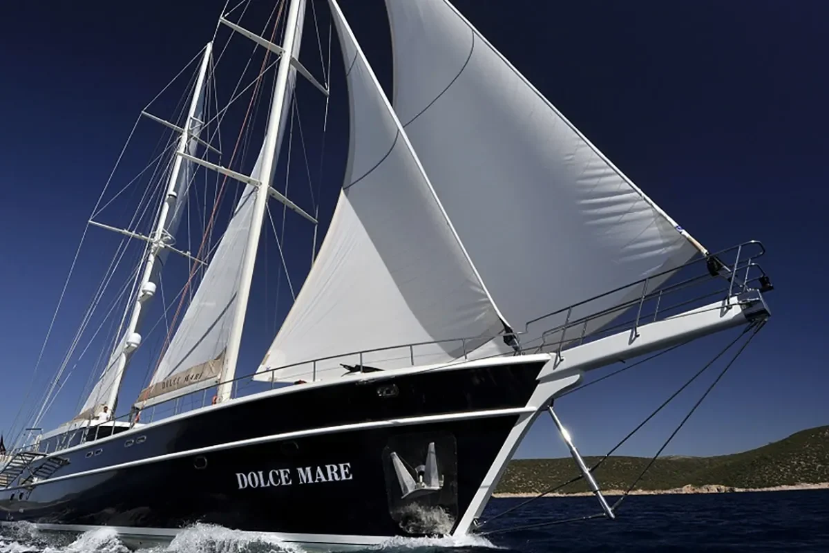 DOLCE MARE (2).jpg (1)