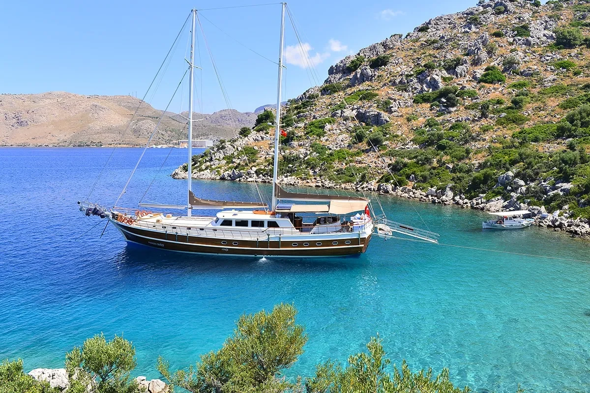 PRENSES BUGCE Anchored (2).JPG