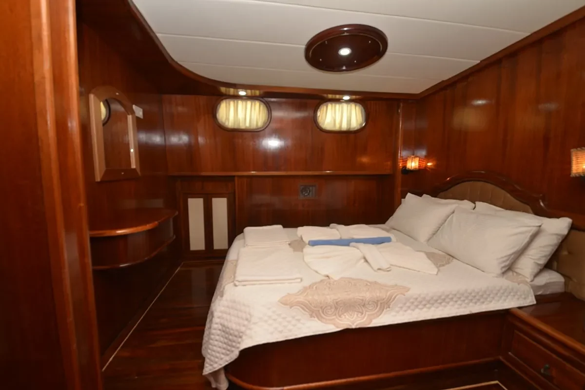 PRENSES BUGCE Double cabin (4).JPG