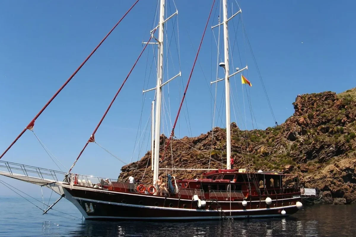 TERSANE IV Anchored.jpg