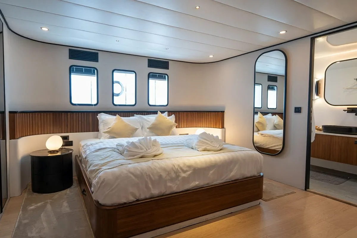 de love master cabin 0.jpg