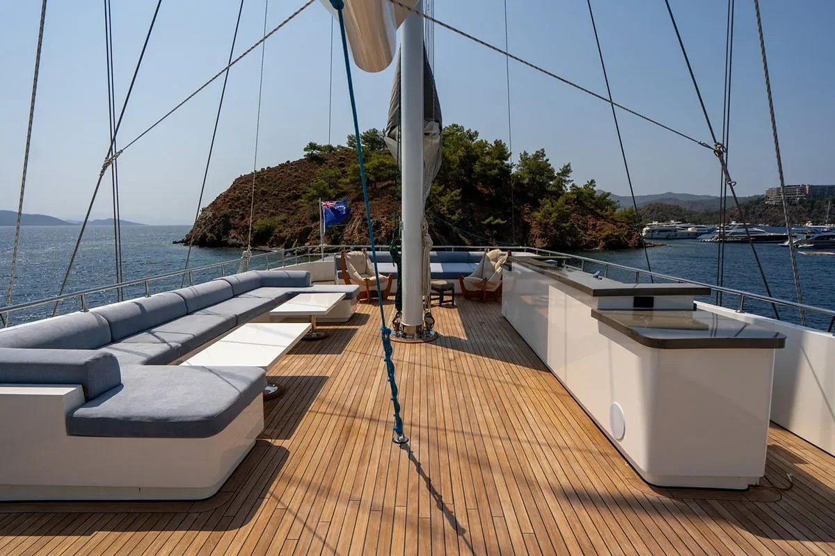 de love sundeck 3.jpg