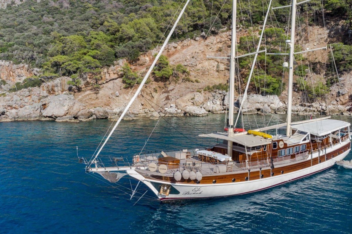 efe burak on the sea