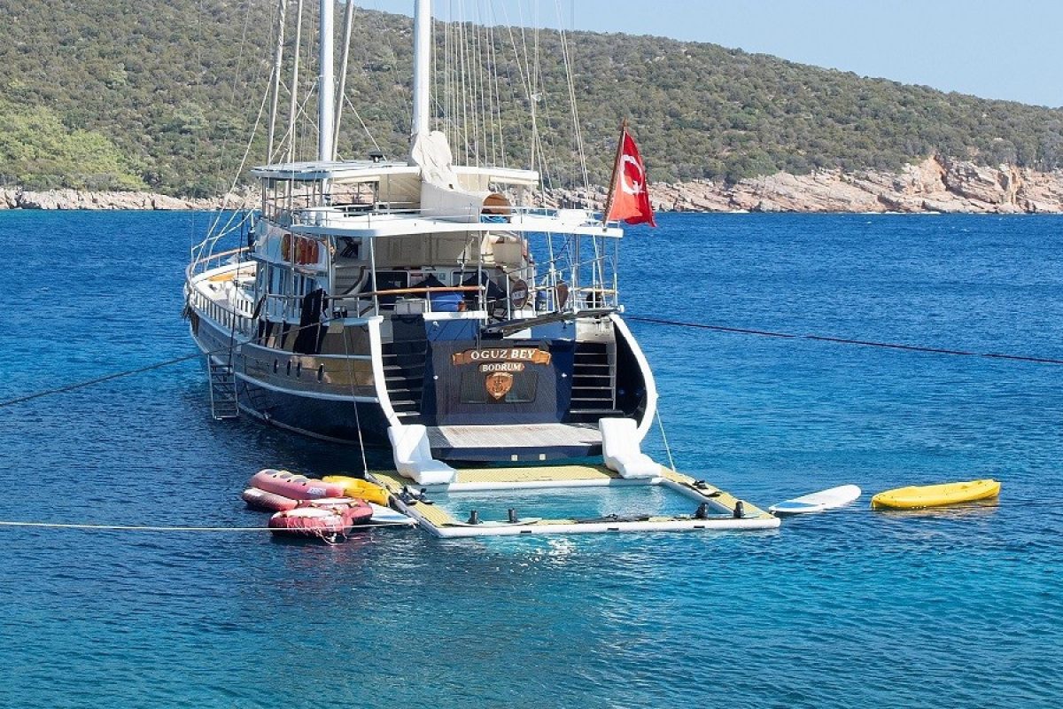 goldenyachting gulet oguz bey bodrum 10 jpg 70n