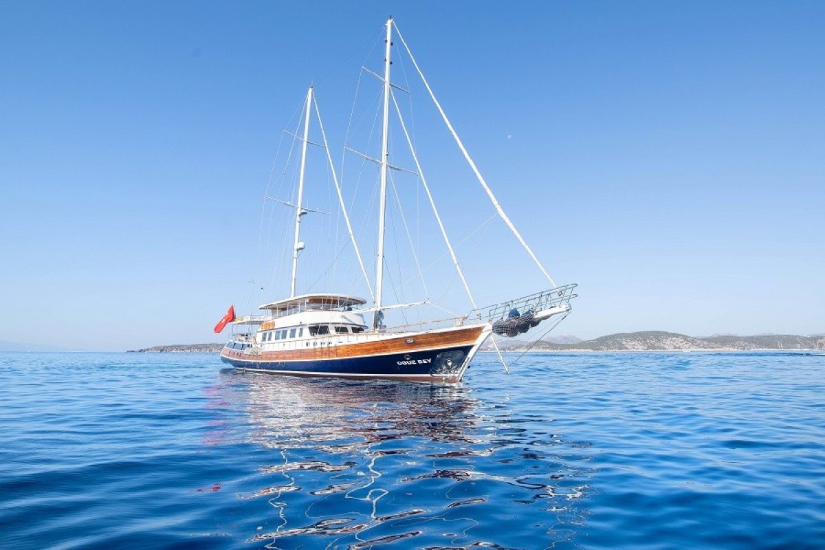goldenyachting gulet oguz bey bodrum 4 jpg 22e