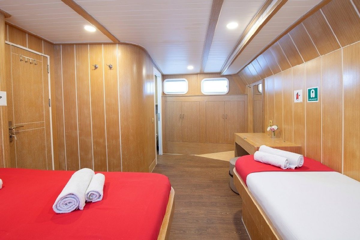 goldenyachting gulet oguz bey bodrum 41 jpg KEt