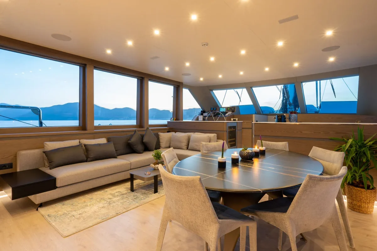 good life saloon.jpg