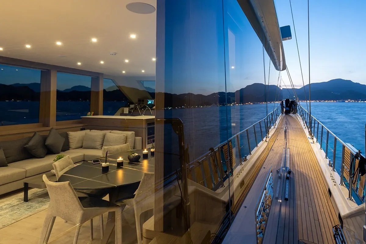 good life side deck.jpg (1)