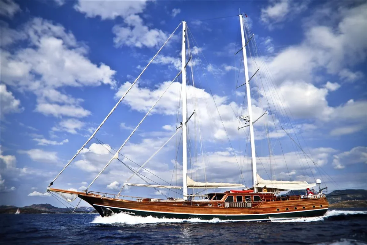 guletbediasultan 10.jpg