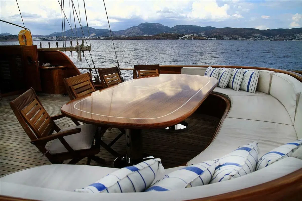 guletbediasultan 15.jpg