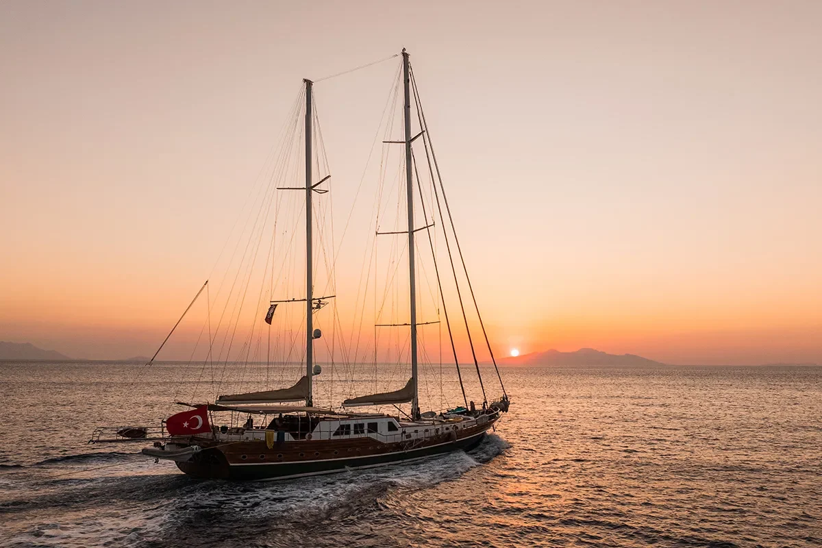 la bella vita sunset 1.jpg