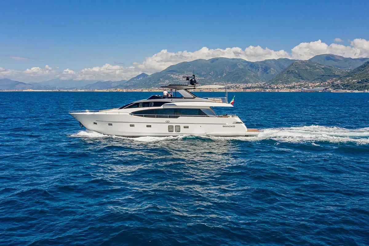 lucky cruising 2.jpg (1)