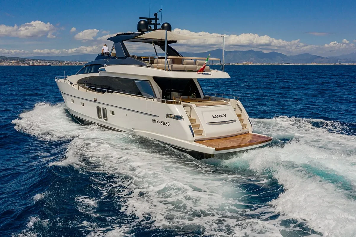 lucky cruising 3.jpg (1)