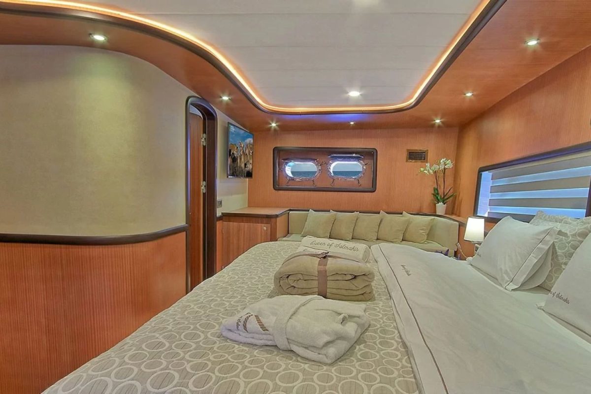 tekne kiralama queen of salmakis 23